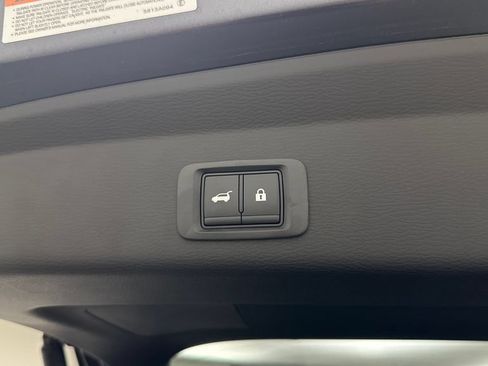 New 2026 Nissan Rogue SL AWD/4WD image 25