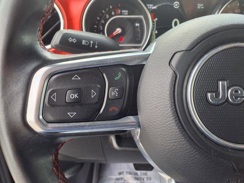 Used 2021 Jeep Wrangler Unlimited Rubicon image 18