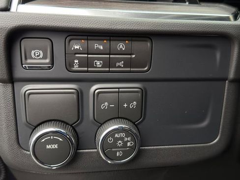 New 2026 Chevrolet Tahoe LT w/ Comfort Package RWD image 17