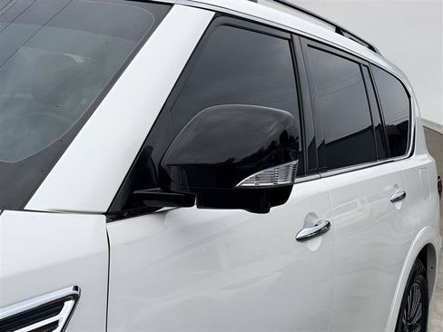 Used 2022 Nissan Armada SL w/ Midnight Edition Package RWD image 8