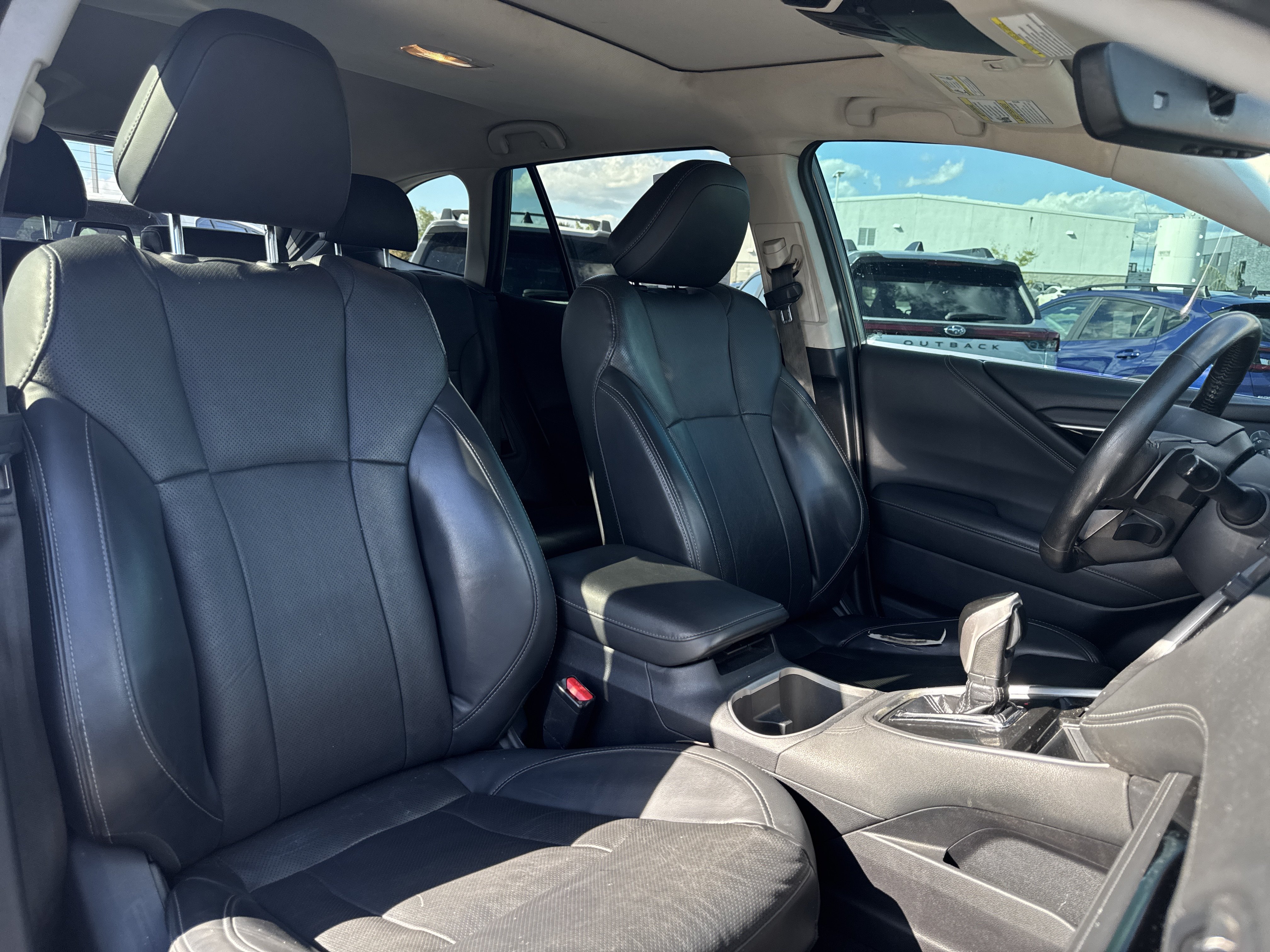 Used 2020 Subaru Outback Limited AWD/4WD image 19