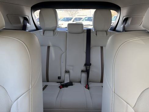 Used 2024 MAZDA CX-90 3.3 Turbo w/ Premium Plus Pkg image 12