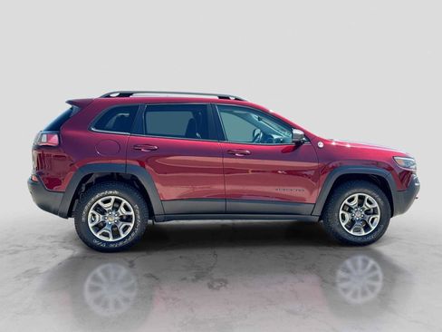 Used 2019 Jeep Cherokee Trailhawk w/ Comfort/Convenience Group AWD/4WD image 7