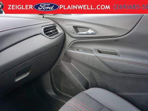 Used 2023 Chevrolet Equinox RS w/ LPO, Floor Liner Package FWD image 31