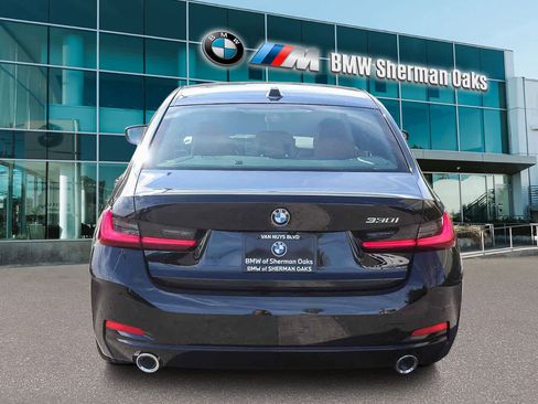 New 2026 BMW 330i Sedan w/ Premium Package image 5