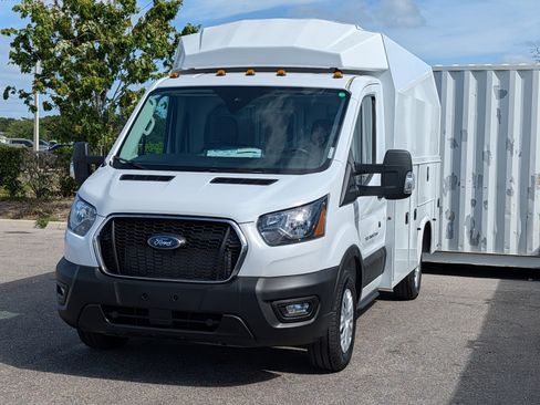 New 2025 Ford Transit 350 w/ Interior Upgrade Package RWD image 8