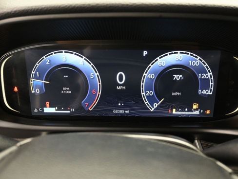 Used 2024 Jeep Wagoneer Series II w/ Flexible Seating Group image 19