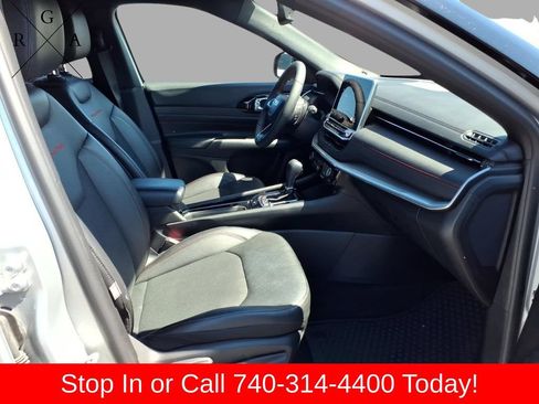 Used 2026 Jeep Compass Trailhawk AWD/4WD image 9