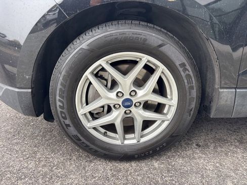 Used 2022 Ford Edge SEL image 4