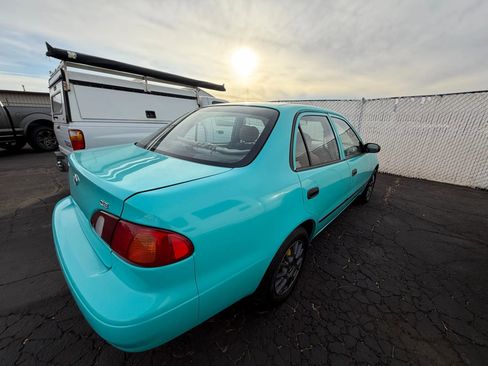 Used 1999 Toyota Corolla CE image 2