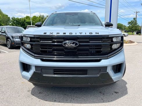 New 2026 Ford Expedition Max Platinum AWD/4WD image 2
