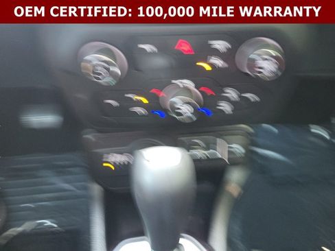 Certified 2023 Jeep Renegade Trailhawk w/ Sun/Sound Group AWD/4WD image 31