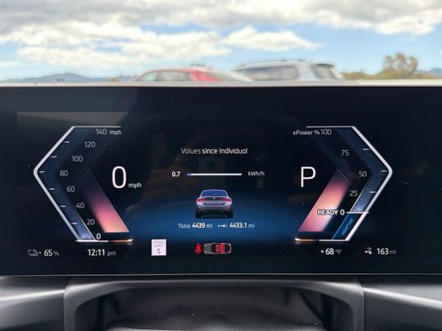 Used 2025 BMW i4 eDrive40 w/ Parking Assistance Package RWD image 7