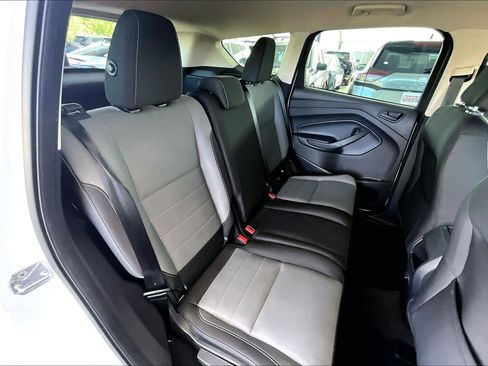 Used 2019 Ford Escape S FWD image 20