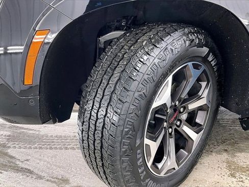 Certified 2025 GMC Yukon XL AT4 Ultimate image 34