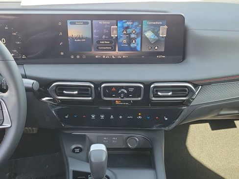 New 2026 Nissan Sentra SR w/ SR Premium Package image 10