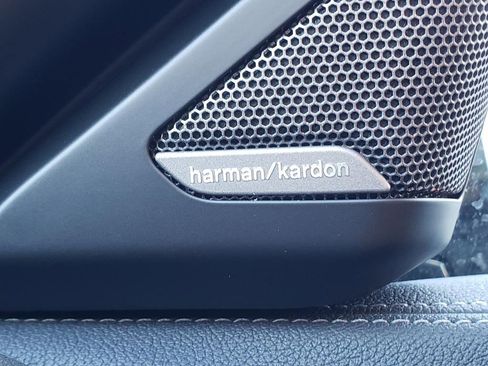 New 2026 BMW Z4 M40i w/ Premium Package image 10