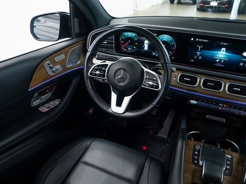 Used 2021 Mercedes-Benz GLE 350 4MATIC image 10