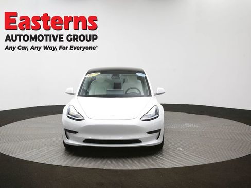 Used 2019 Tesla Model 3 Standard Range image 49