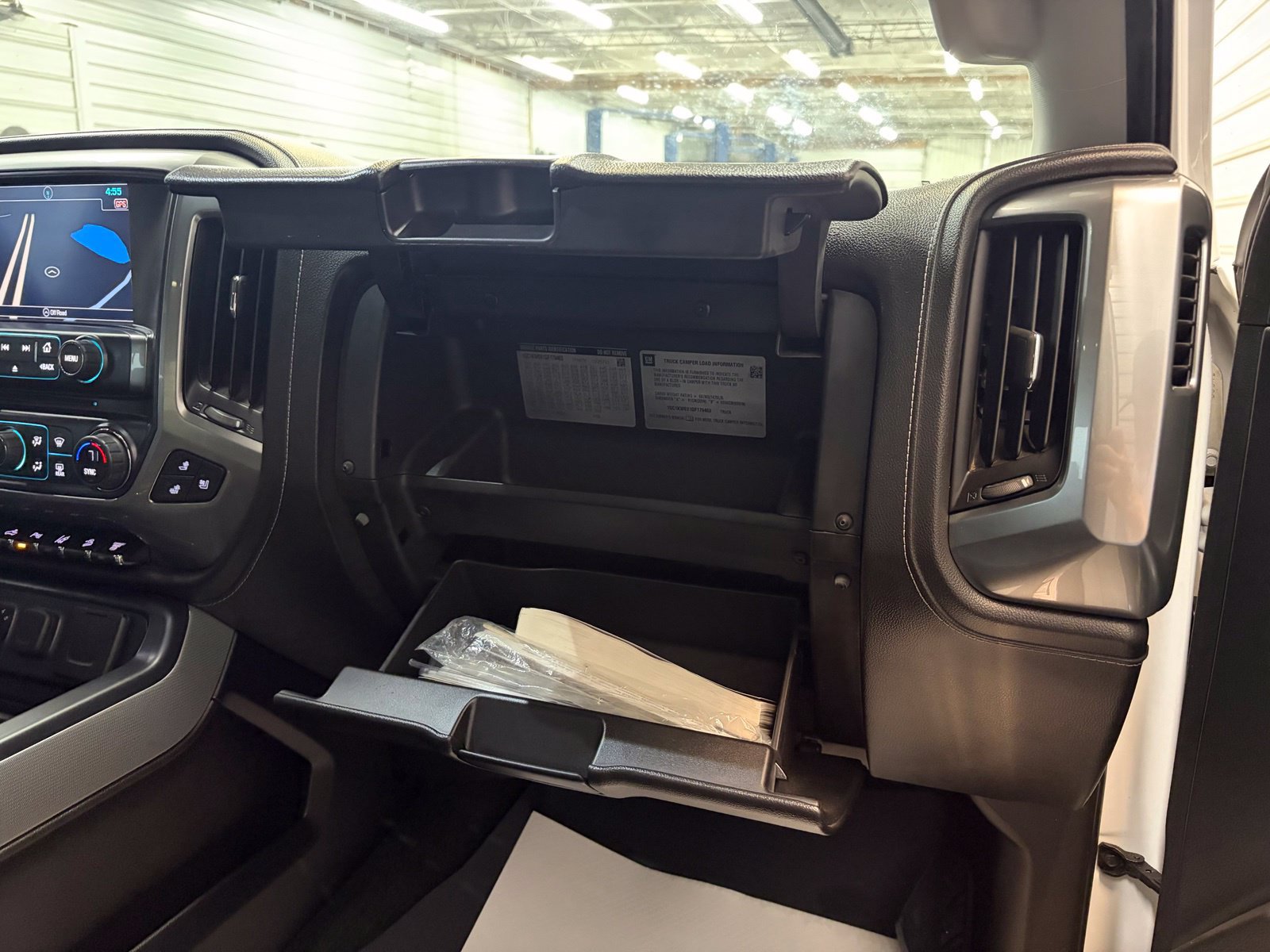 Used 2016 Chevrolet Silverado 2500 LTZ w/ Duramax Plus Package AWD/4WD image 29