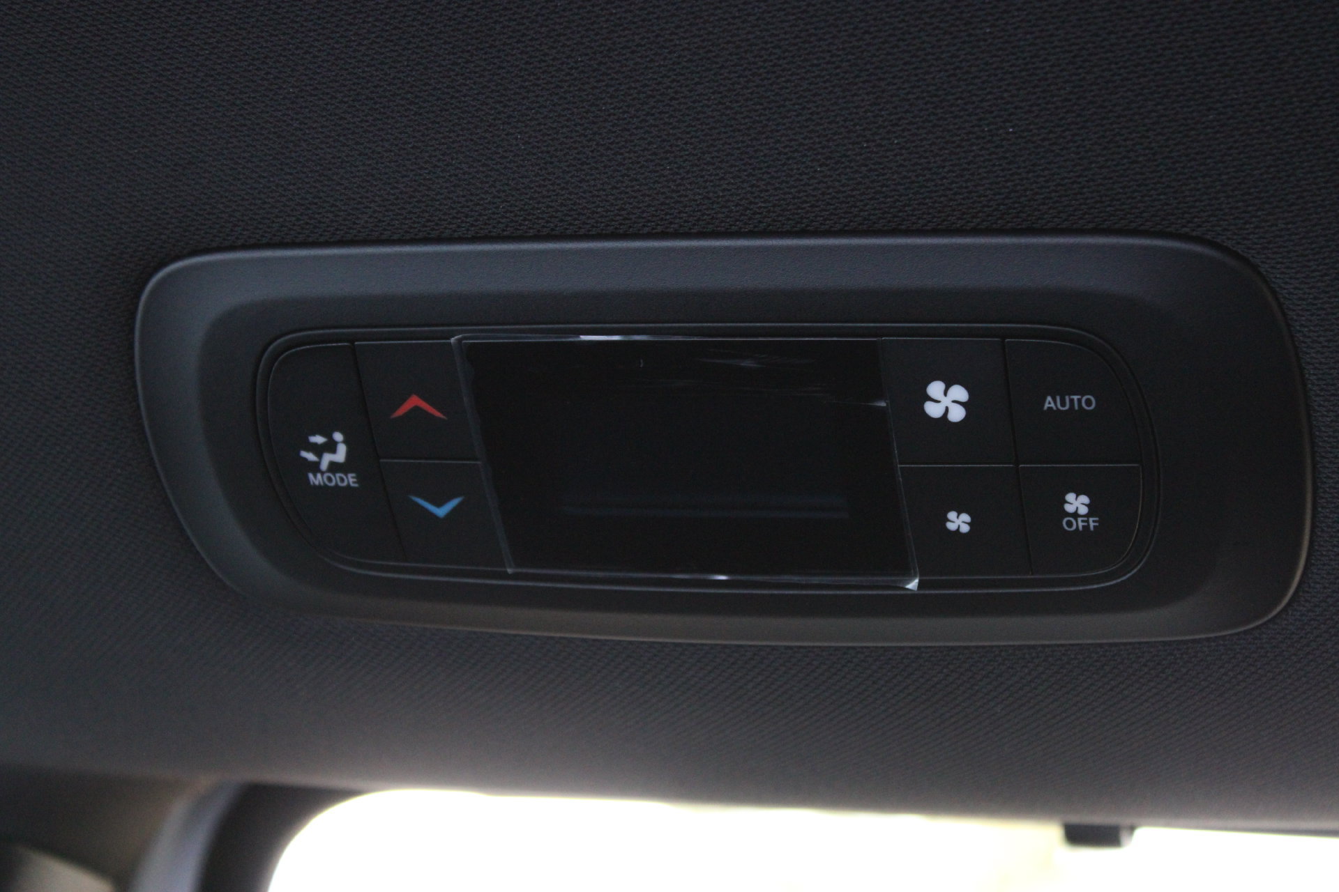 New 2027 Chrysler Pacifica Select FWD image 21