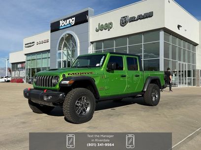 New 2025 Jeep Gladiator Mojave w/ Convenience Group