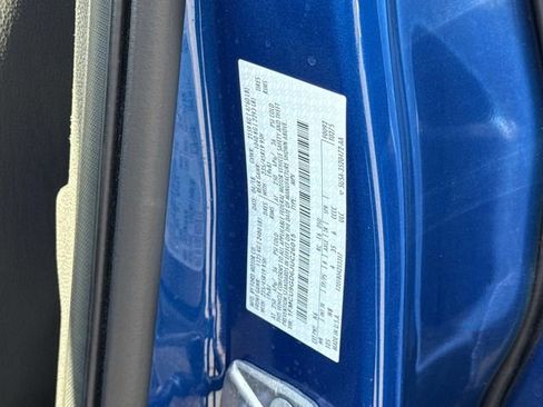 Used 2018 Ford Escape SE w/ SE Sport Appearance Package image 29