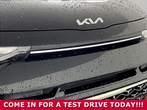 Certified 2022 Kia Soul GT-Line FWD image 32