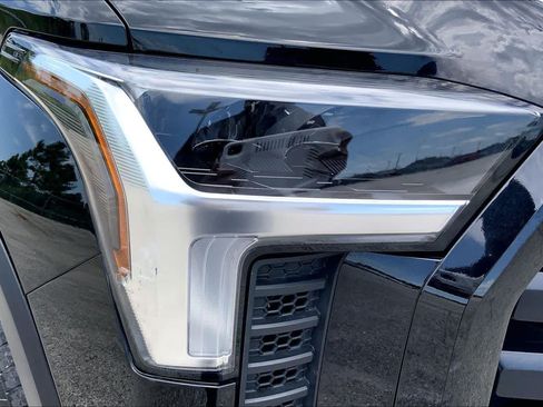 Used 2023 Toyota Tundra SR5 AWD/4WD image 27