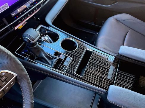 New 2026 Toyota Sienna XLE Woodland Edition image 7