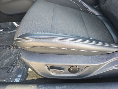 Used 2024 Ford Mustang Convertible image 10