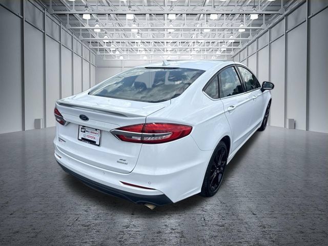 Used 2020 Ford Fusion SE w/ Equipment Group 151A FWD image 5
