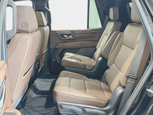 Used 2023 Chevrolet Tahoe High Country w/ Premium Package 2 image 23