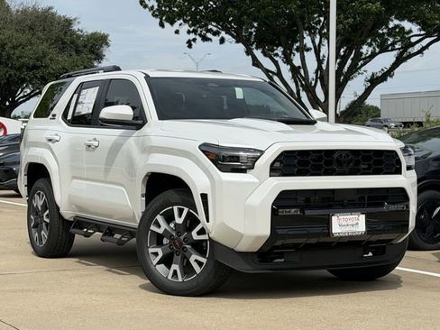 New 2026 Toyota 4Runner TRD Sport RWD image 2