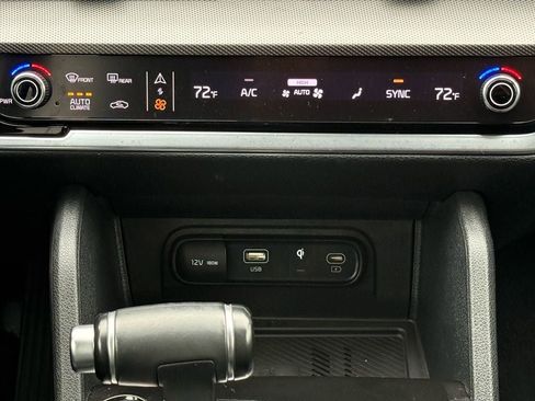 Used 2023 Kia Sportage SX image 24