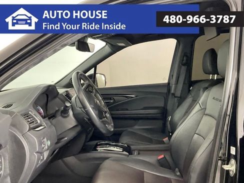 Used 2020 Honda Pilot Black Edition image 11