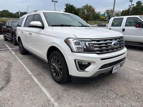 Used 2019 Ford Expedition Max Limited w/ Equipment Group 301A AWD/4WD image 3