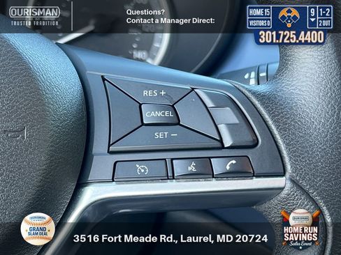 Used 2023 Nissan Versa SV FWD image 23