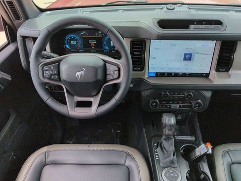 New 2026 Ford Bronco Outer Banks AWD/4WD image 15