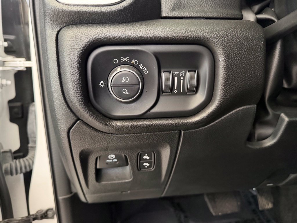 Used 2023 RAM 1500 Laramie AWD/4WD image 48