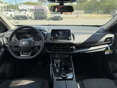 New 2026 Nissan Rogue SV w/ Cold Weather Package image 20