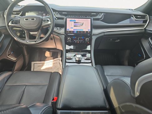 Used 2023 Jeep Grand Cherokee Overland w/ Advanced Protech Group III image 3