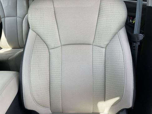 Used 2025 Subaru Ascent Premium AWD/4WD image 22