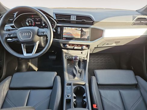 Used 2024 Audi Q3 2.0T Premium Plus image 10