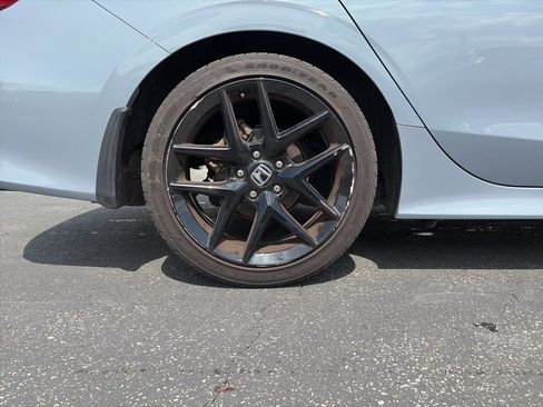 Used 2022 Honda Civic Sport image 9