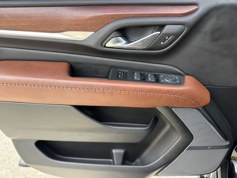 Used 2024 GMC Yukon Denali Ultimate image 14