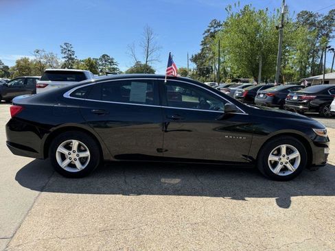 Used 2019 Chevrolet Malibu LS image 4