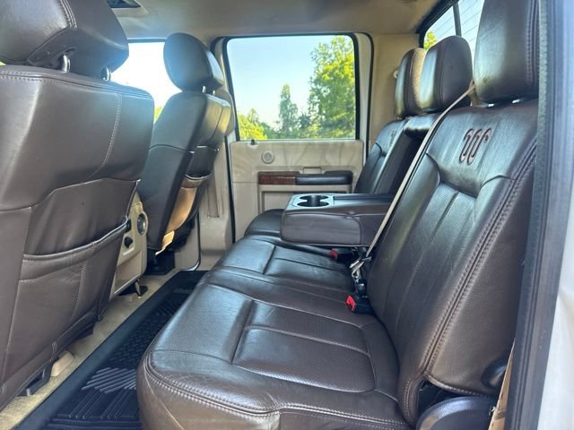 Used 2015 Ford F250 King Ranch w/ FX4 Off-Road Package AWD/4WD image 13