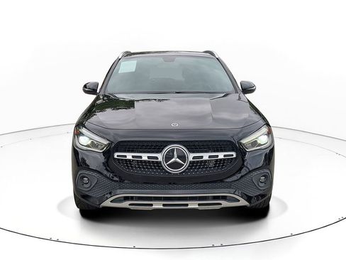 Used 2022 Mercedes-Benz GLA 250 w/ Premium Package Lite image 2