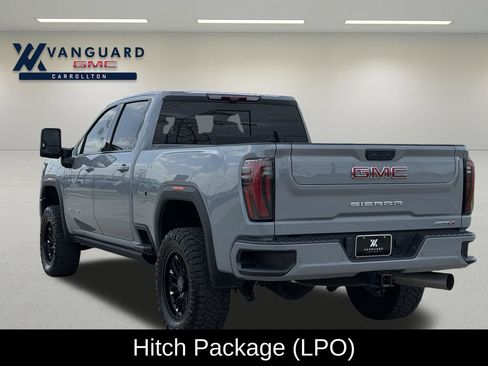 Used 2025 GMC Sierra 2500 AT4 w/ AT4 Premium Plus Package AWD/4WD image 7